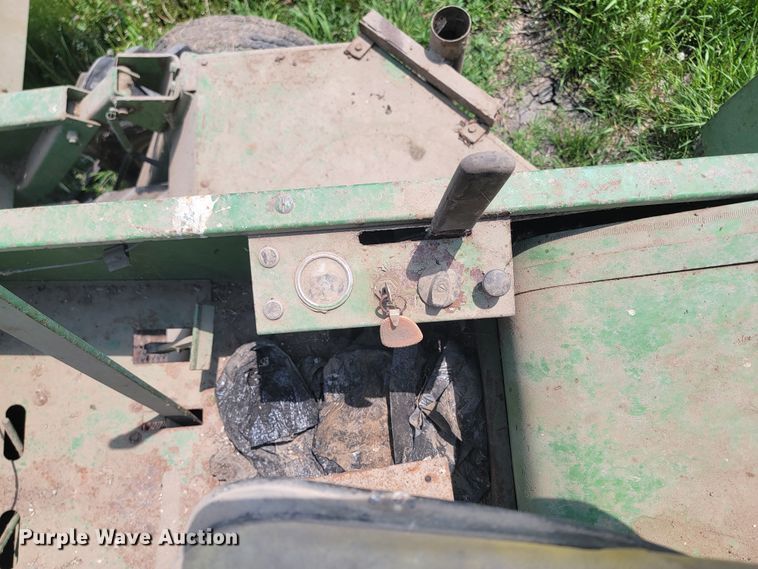 image for item ML9411 John Deere 800  swather / windrower