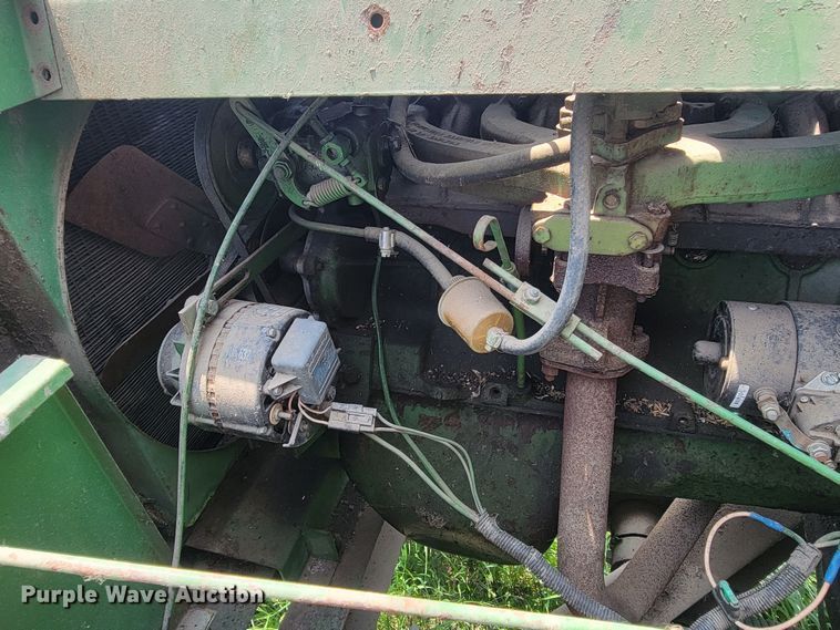 image for item ML9411 John Deere 800  swather / windrower