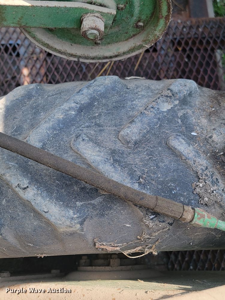 image for item ML9411 John Deere 800  swather / windrower