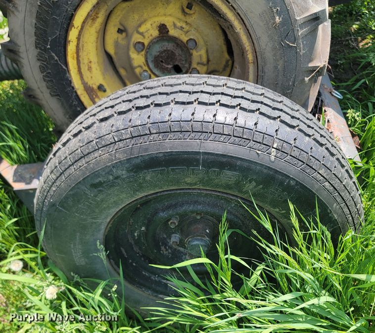 image for item ML9411 John Deere 800  swather / windrower