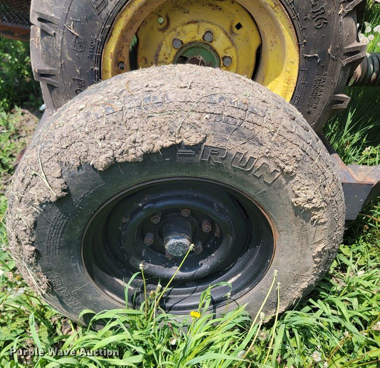 image for item ML9411 John Deere 800  swather / windrower