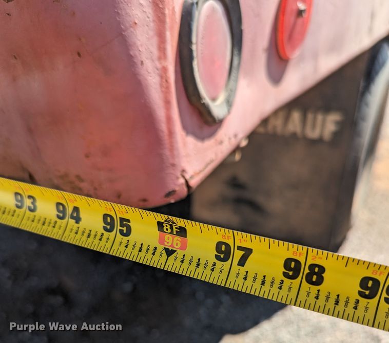 image for item MN9996 1973 GMC 6000  grain truck