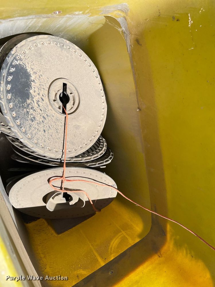 image for item MS9744 John Deere 7200 Max Emerge 2  planter