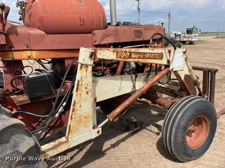 image for item MS9771 1966 International Farmall 706  tractor