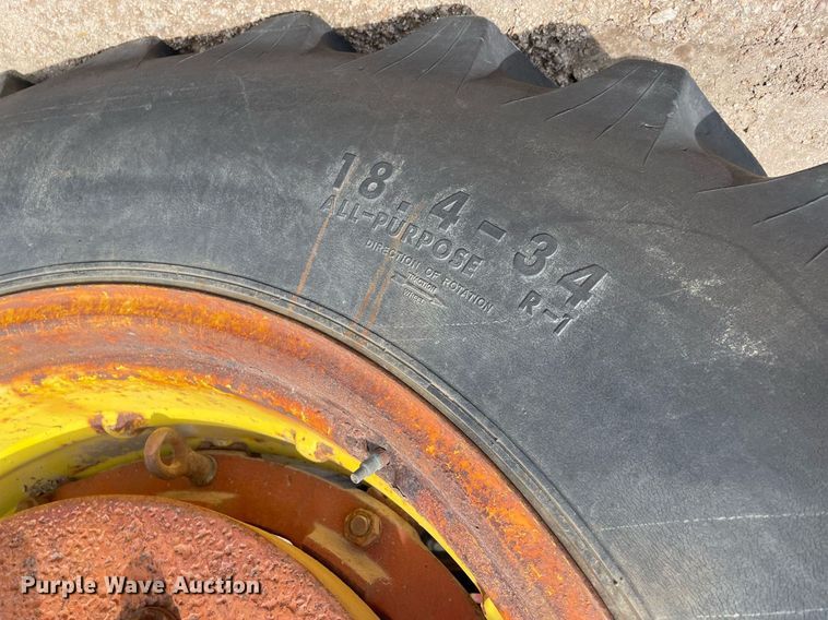 image for item MS9771 1966 International Farmall 706  tractor