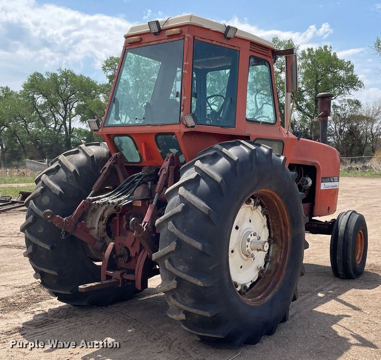image for item MS9772 1974 Allis Chalmers 7030  tractor