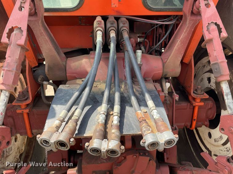 image for item MS9772 1974 Allis Chalmers 7030  tractor