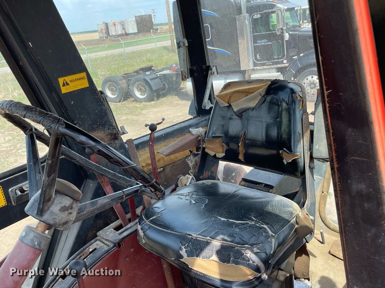 image for item MS9772 1974 Allis Chalmers 7030  tractor