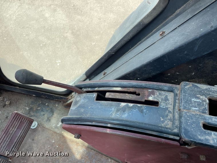 image for item MS9772 1974 Allis Chalmers 7030  tractor