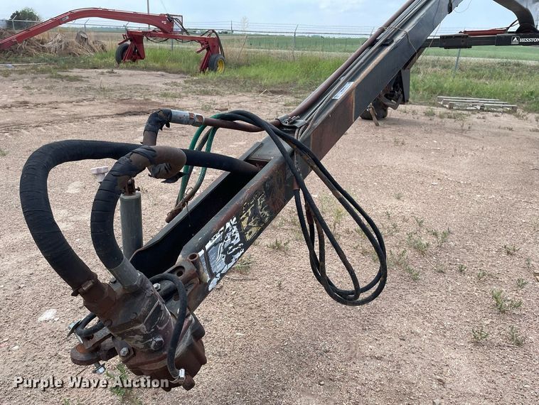 image for item MS9774 (2) swather / windrower frames
