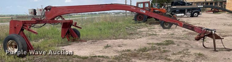 image for item MS9774 (2) swather / windrower frames