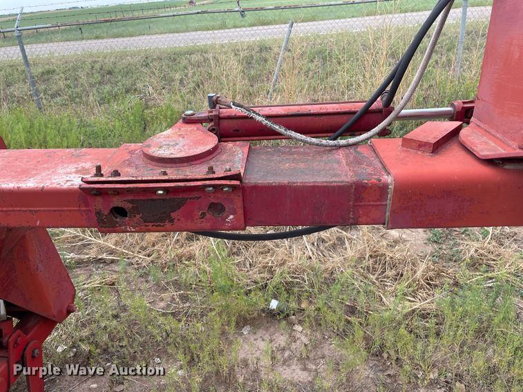 image for item MS9774 (2) swather / windrower frames