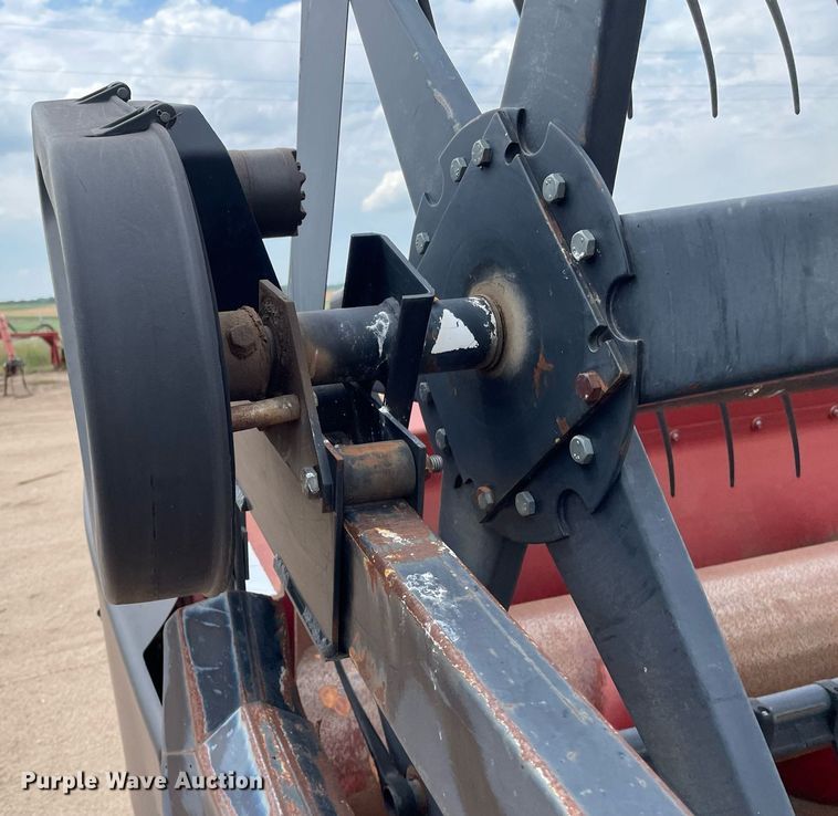 image for item MS9776 1996 Case 1020  rigid head