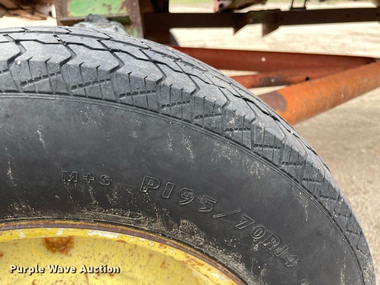 image for item MS9776 1996 Case 1020  rigid head