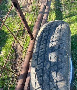 image for item MY9622 Powder River  livestock squeeze chute