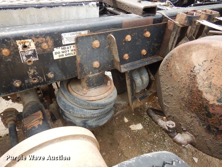 image for item AF9734 1999 Kenworth T600  semi truck