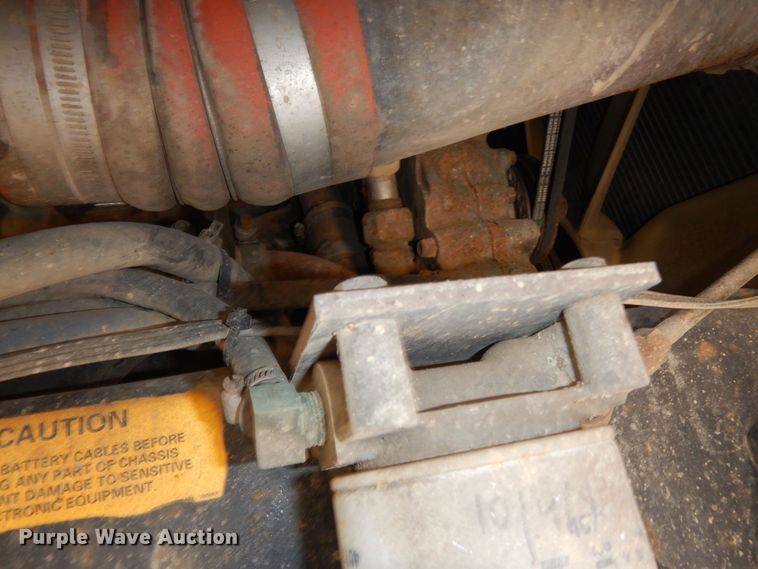 image for item AF9734 1999 Kenworth T600  semi truck