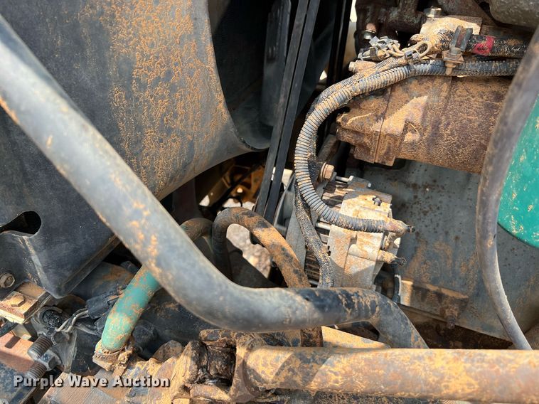 image for item DJ0832 1995 Mack CH613  semi truck