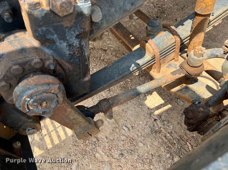 image for item DJ0832 1995 Mack CH613  semi truck