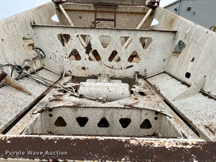 image for item DJ0833 1999 Trail King TK54BDU-402  bottom dump trailer