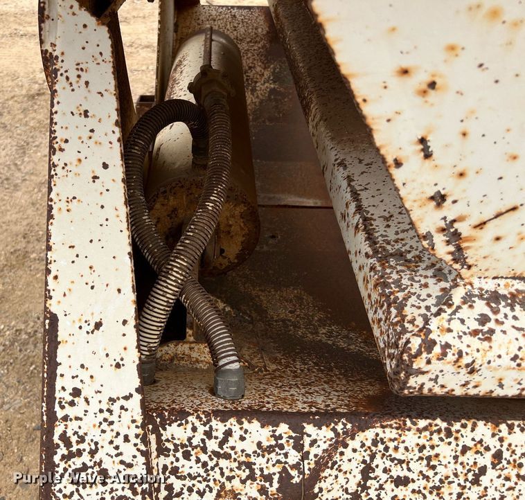 image for item DJ0833 1999 Trail King TK54BDU-402  bottom dump trailer