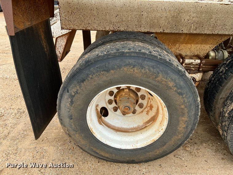 image for item DJ0833 1999 Trail King TK54BDU-402  bottom dump trailer