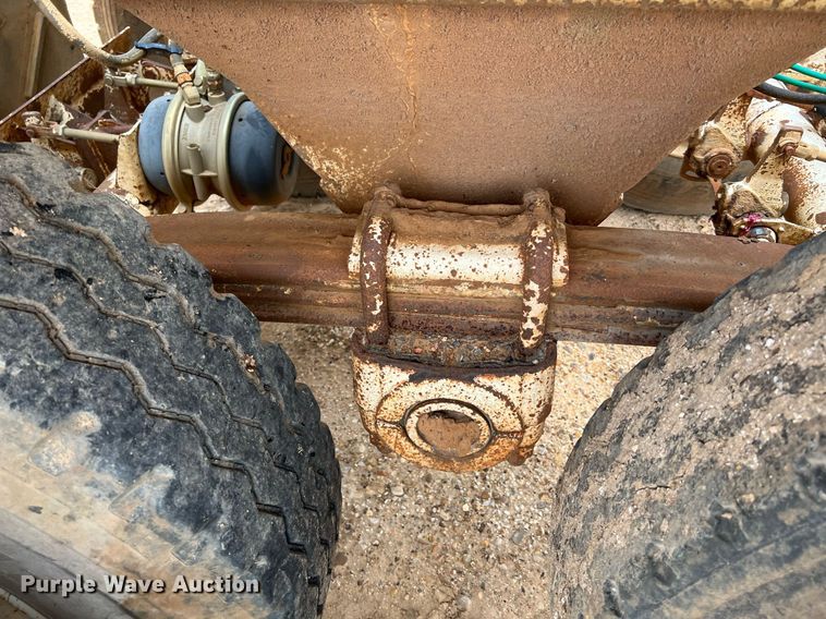 image for item DJ0833 1999 Trail King TK54BDU-402  bottom dump trailer