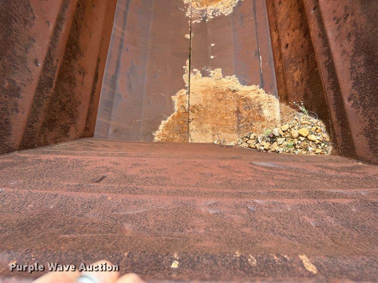 image for item DJ0834 1988 Load King 1827-3-2  bottom dump trailer