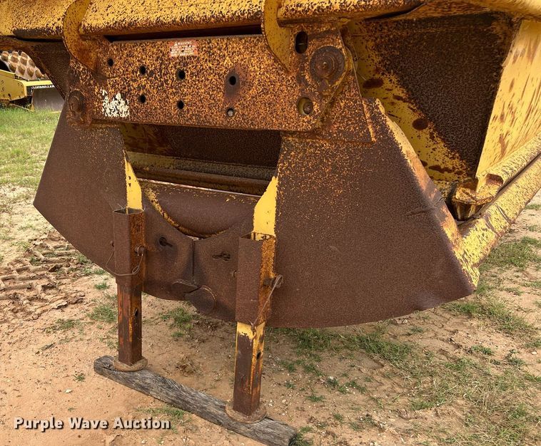 image for item DJ0834 1988 Load King 1827-3-2  bottom dump trailer