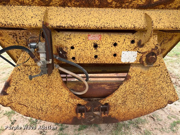 image for item DJ0834 1988 Load King 1827-3-2  bottom dump trailer