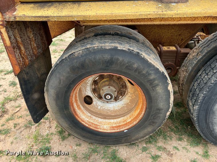 image for item DJ0834 1988 Load King 1827-3-2  bottom dump trailer