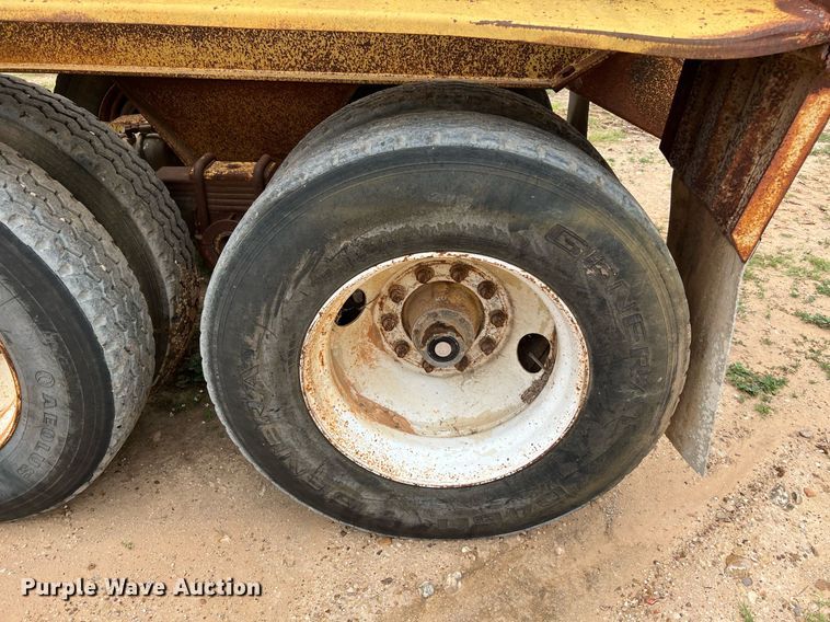 image for item DJ0834 1988 Load King 1827-3-2  bottom dump trailer