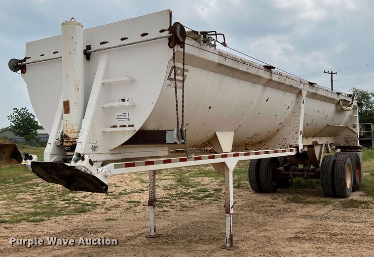 image for item DJ0835 2000 CPS  end dump trailer