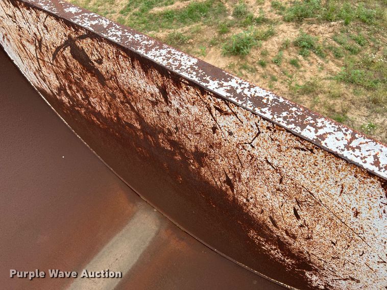 image for item DJ0835 2000 CPS  end dump trailer