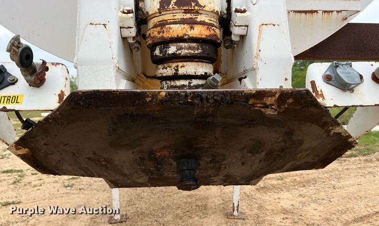 image for item DJ0835 2000 CPS  end dump trailer