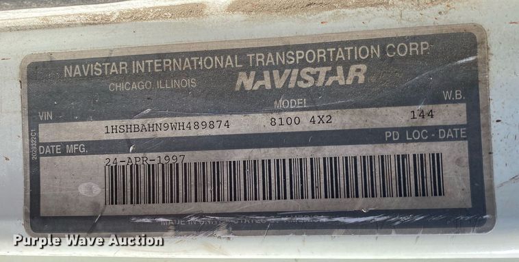 image for item DL7196 1998 International 8100  semi truck