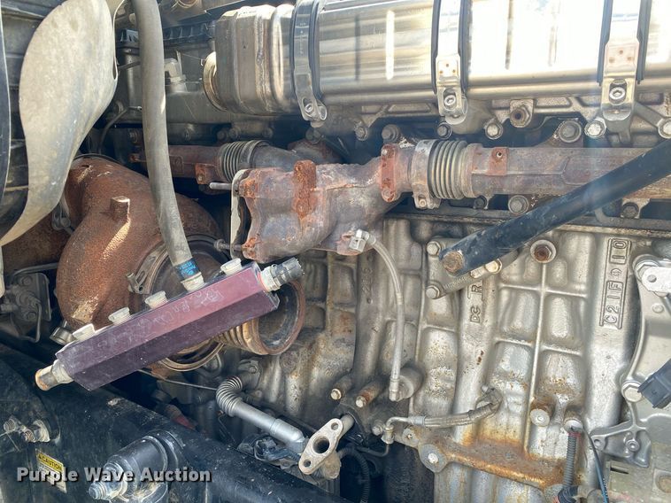 image for item DL7198 2011 Freighliner Cascadia  semi truck