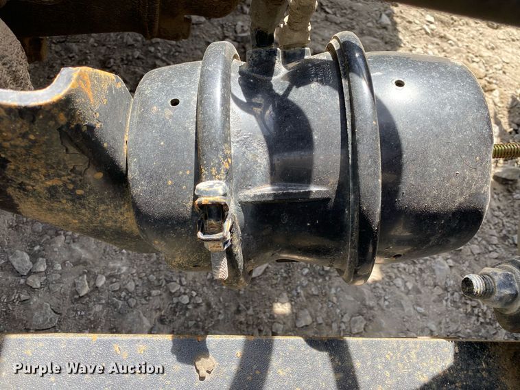 image for item DL7198 2011 Freighliner Cascadia  semi truck