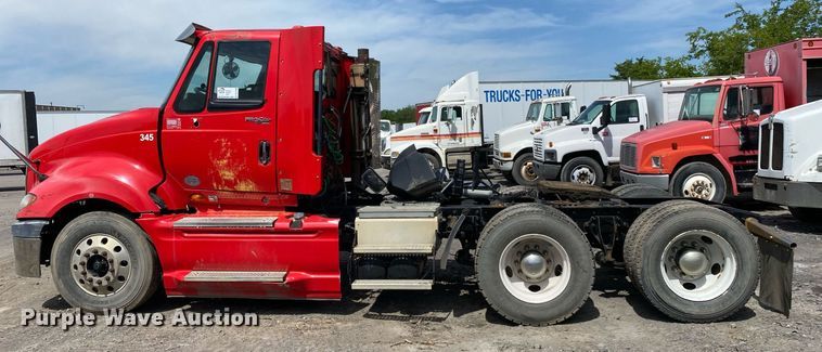 image for item DL7199 2009 International ProStar  semi truck