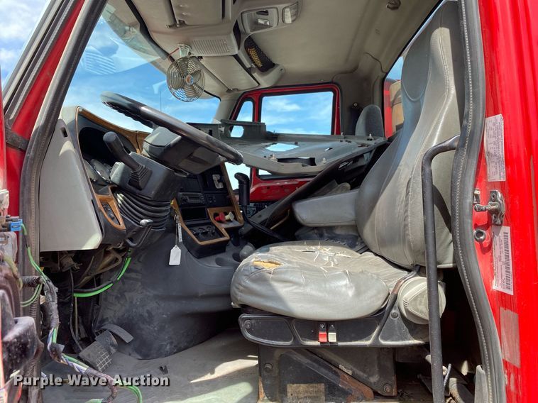 image for item DL7199 2009 International ProStar  semi truck