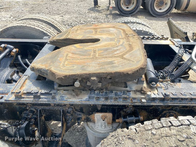 image for item DL7199 2009 International ProStar  semi truck