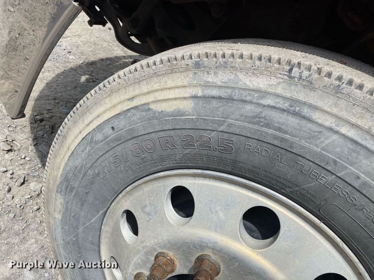 image for item DL7199 2009 International ProStar  semi truck