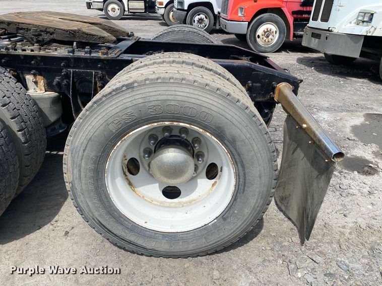 image for item DL7199 2009 International ProStar  semi truck