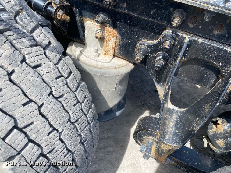 image for item DL7199 2009 International ProStar  semi truck