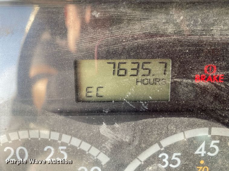 image for item DL7203 2005 Freightliner Columbia  semi truck