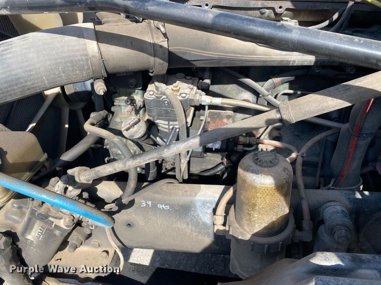 image for item DL7203 2005 Freightliner Columbia  semi truck