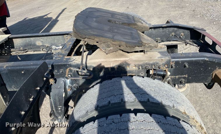 image for item DL7203 2005 Freightliner Columbia  semi truck