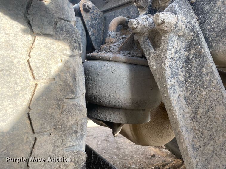 image for item DL7224 2006 Kenworth T800  semi truck