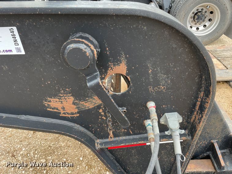 image for item DN4645 1999 Fontaine RAM2-50NGB  lowboy equipment trailer