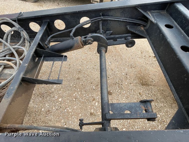 image for item DN4645 1999 Fontaine RAM2-50NGB  lowboy equipment trailer